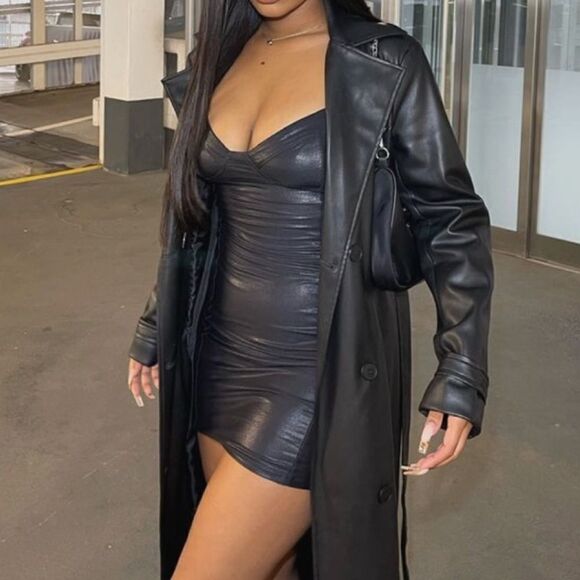 Black maxi leather coat - Picture 4 of 11